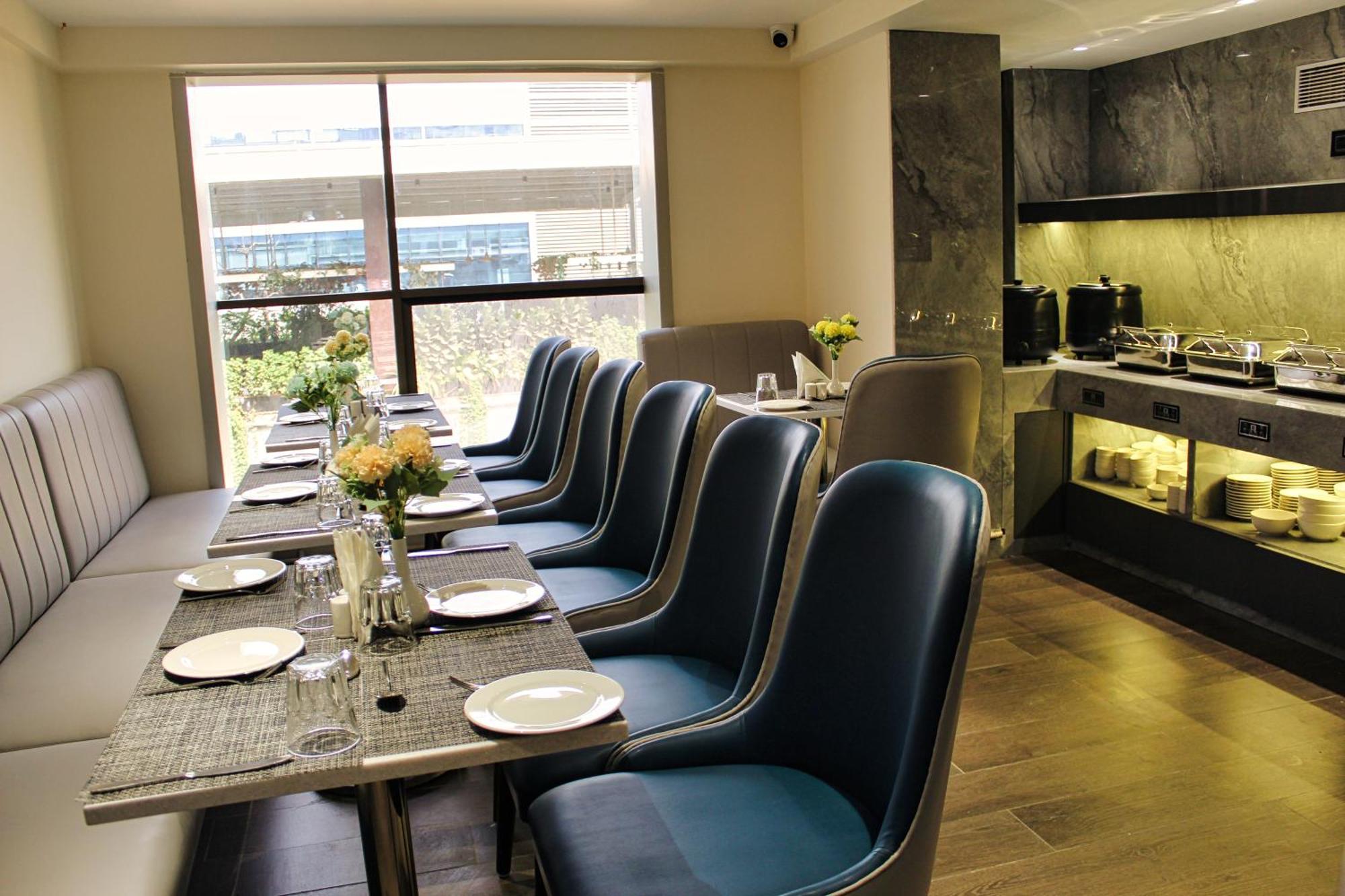 Maxxvalue Hotel Midc - Andheri Mumbai Eksteriør bilde
